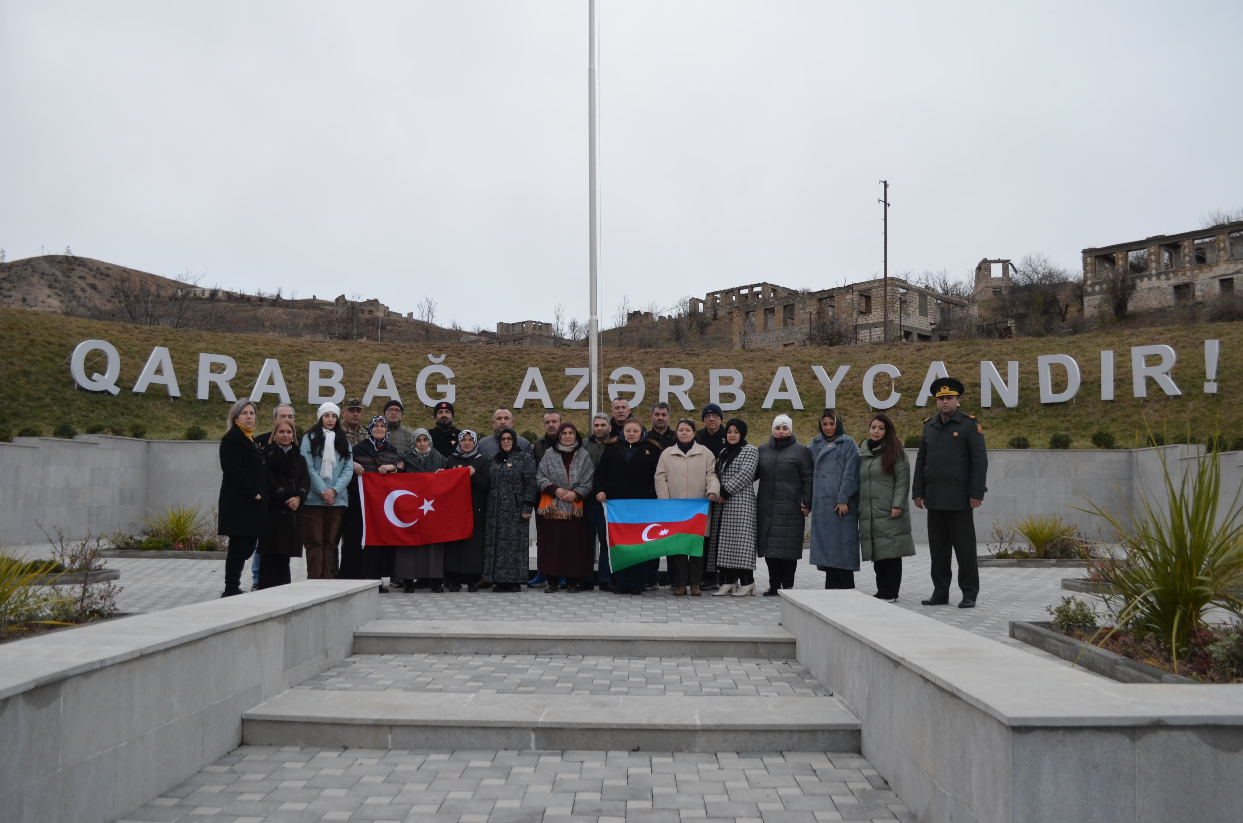 “Qardaş Ailə” layihəsi çərçivəsində Türkiyədən gələn şəhid ailələri Qarabağda!
