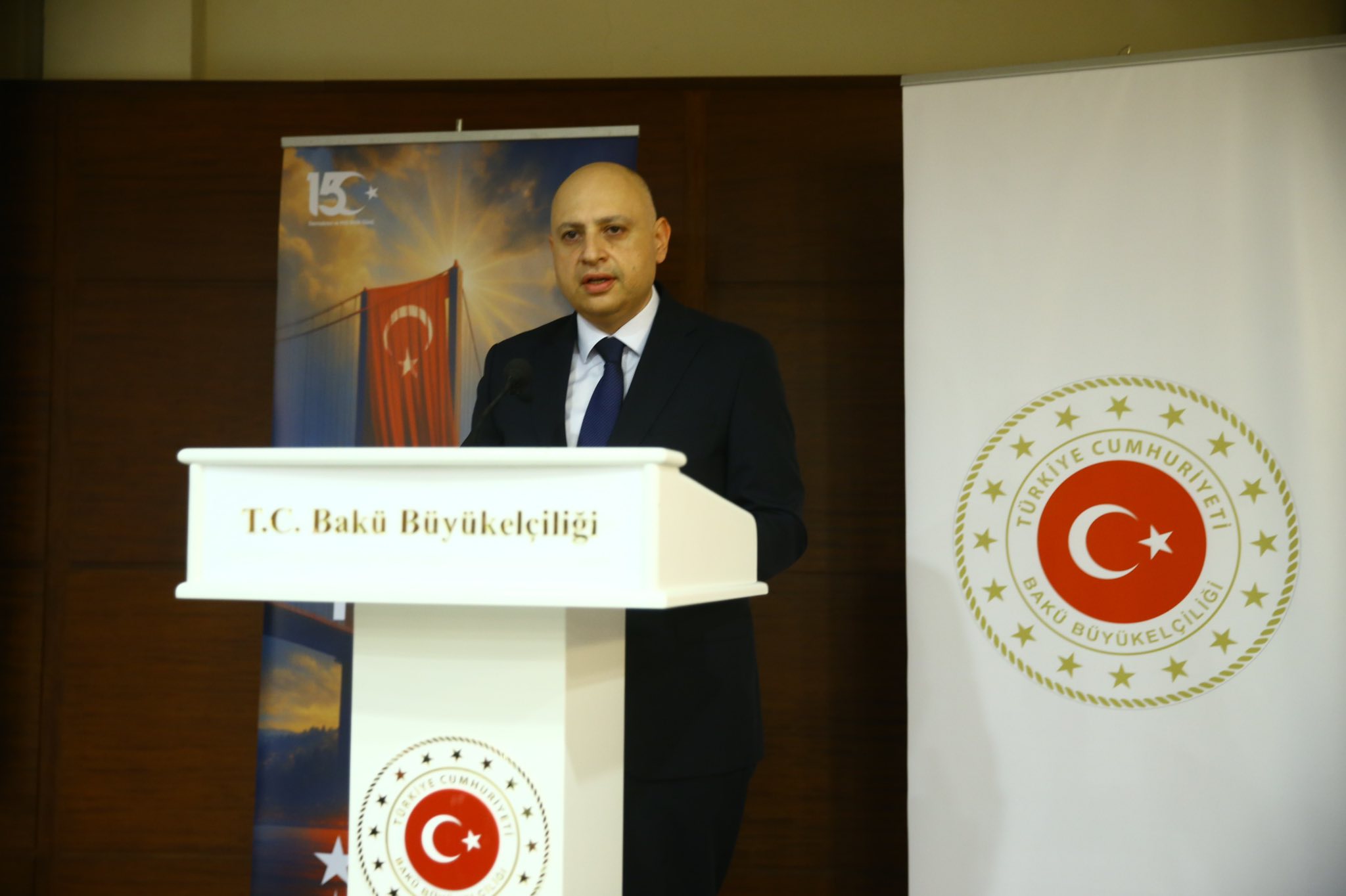 15 iyul 2016-cı il tarixində baş verən hadisələrin 9-cu ildönümü münasibətilə Türkiyə Respublikasının Azərbaycandakı Səfirliyində anım tədbiri keçirildi.