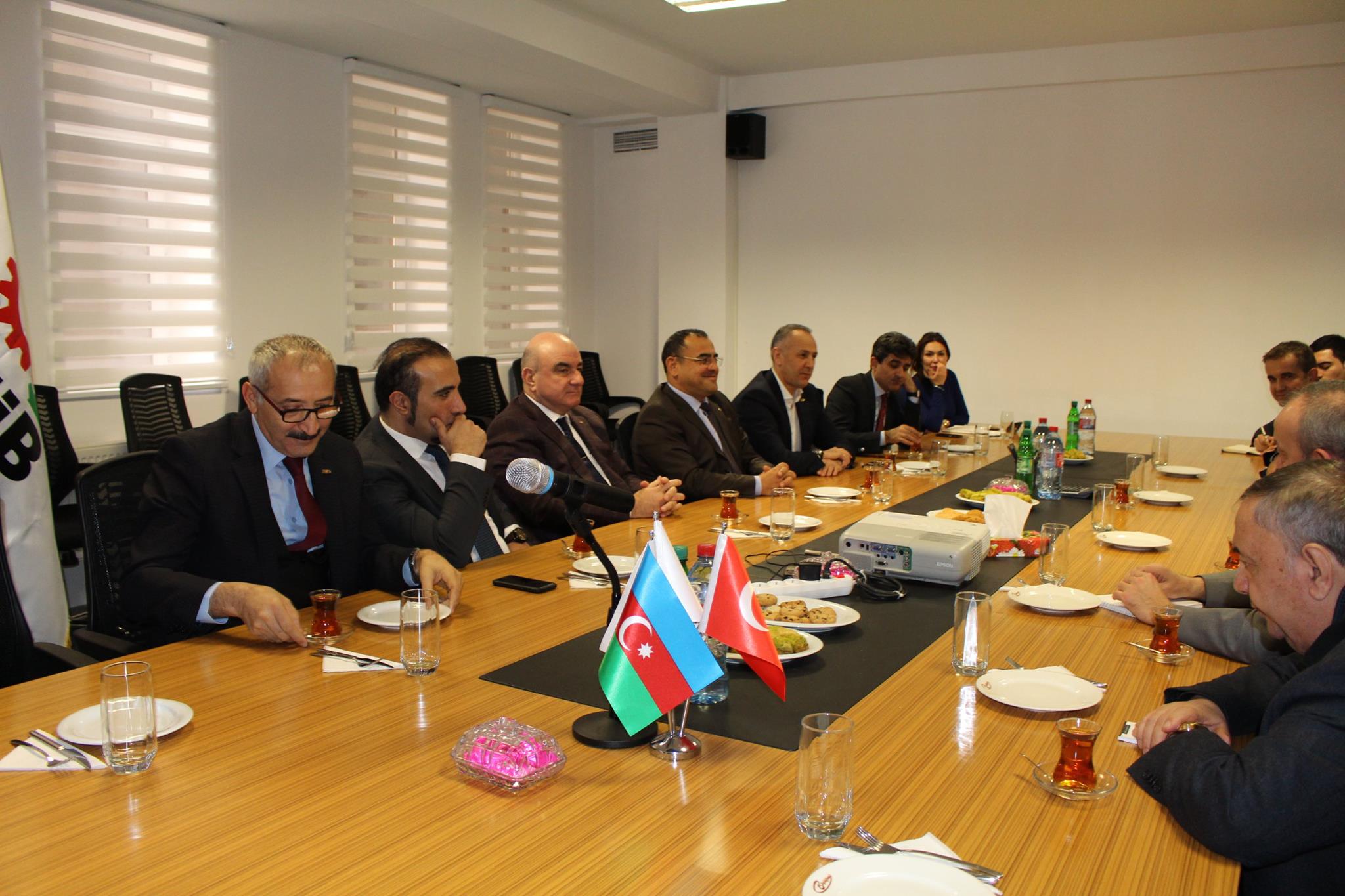 Türk iş adamları vergidəki dəyişiklikləri müzakirə ediblər – GÖRÜŞ