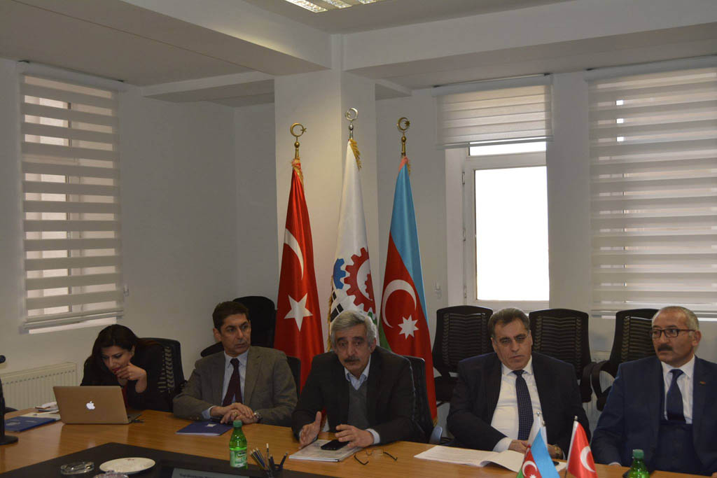 TÜİB-də Vergi Məcəlləsinə dəyişikliklər müzakirə olunub