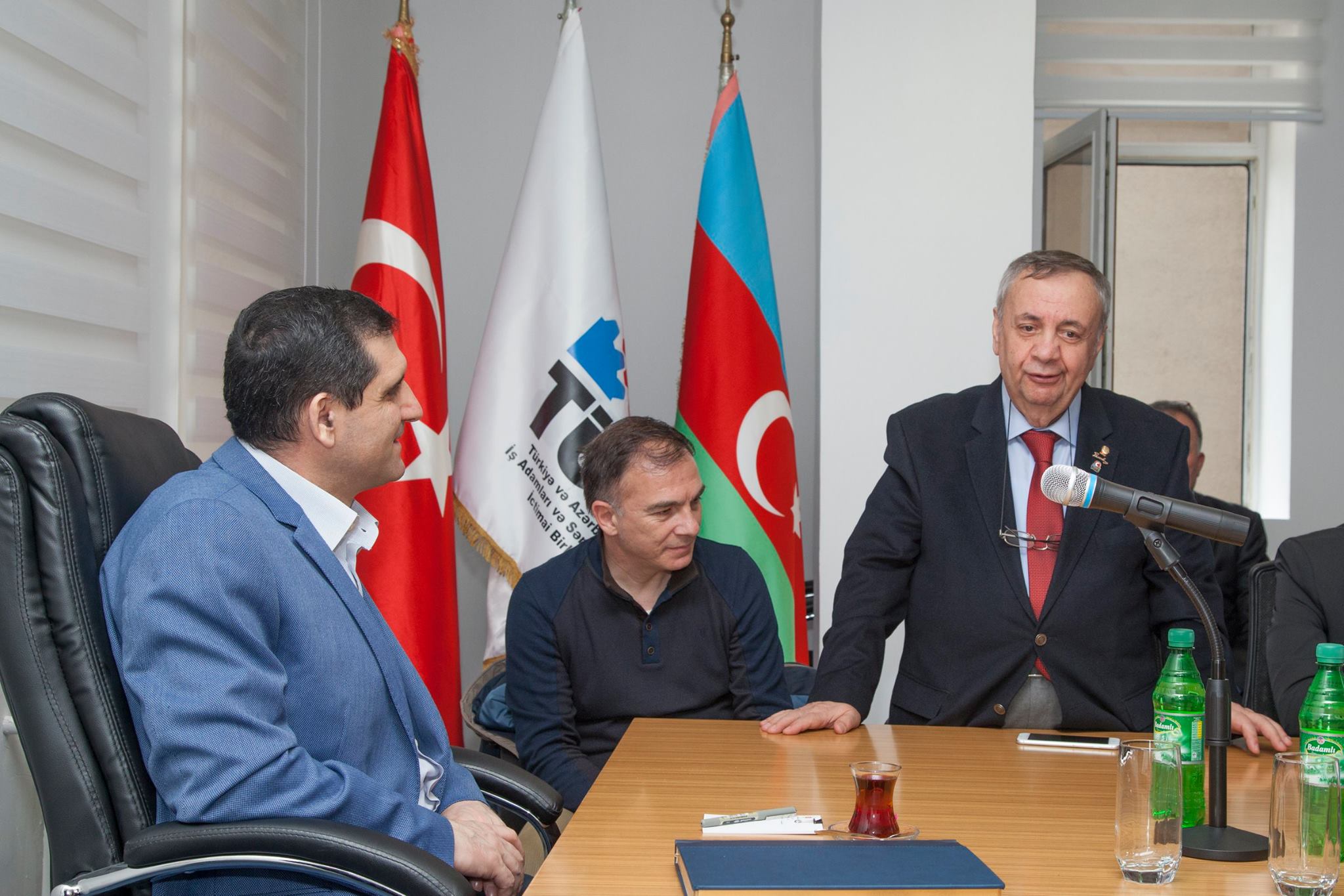 Türkiyə səfiri TUİB üzvləri ilə görüşüb