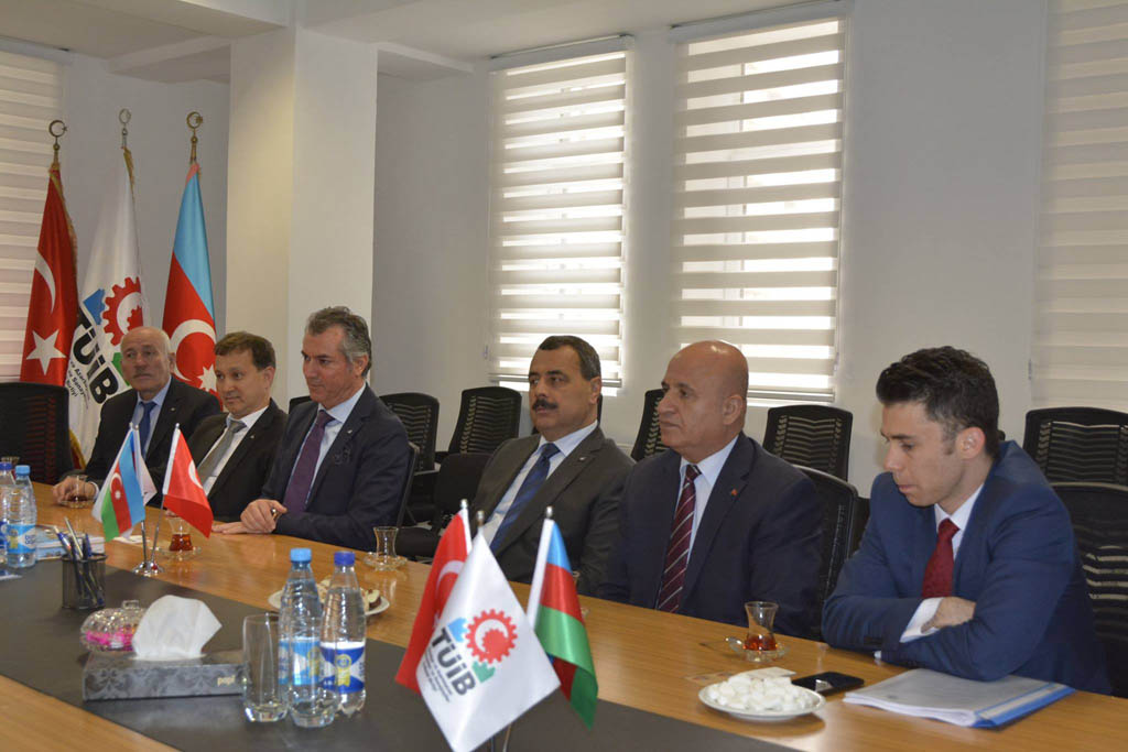 Eskişehir Ticaret Odası üzvləri TÜİB ofisini ziyarət ediblər.