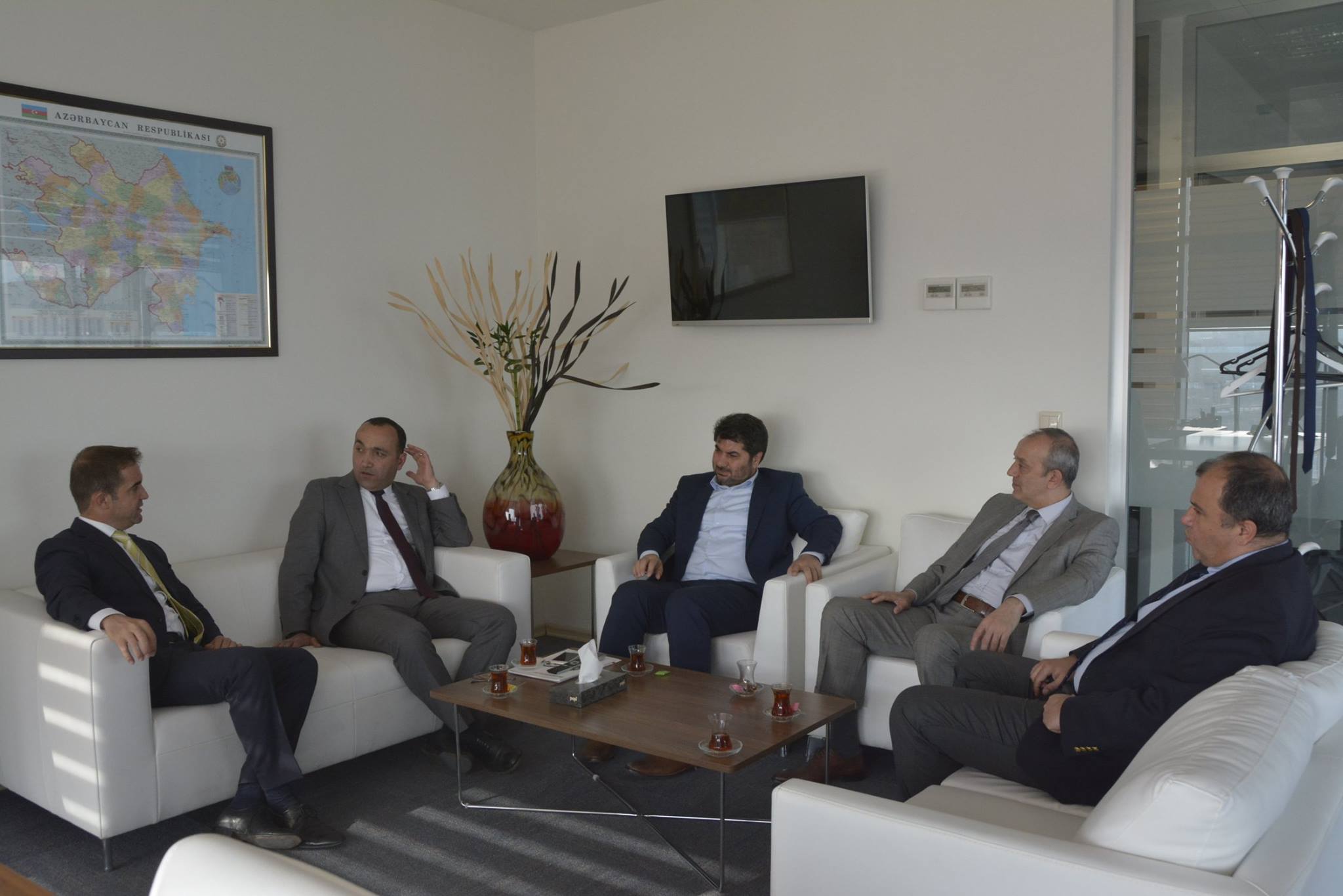 "KoçSistem Azəbaycan MMC" –nin rəhbərləri Serdar Çelik və Fırat Sağlıkla görüş