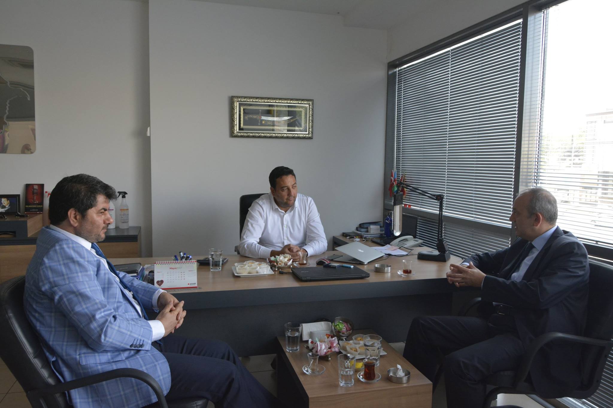 TÜİB İdarə Heyətinin Üzvləri birliyə şəxsi üzv qəbul edilən Tamer Pektaşı ziyarət ediblər.