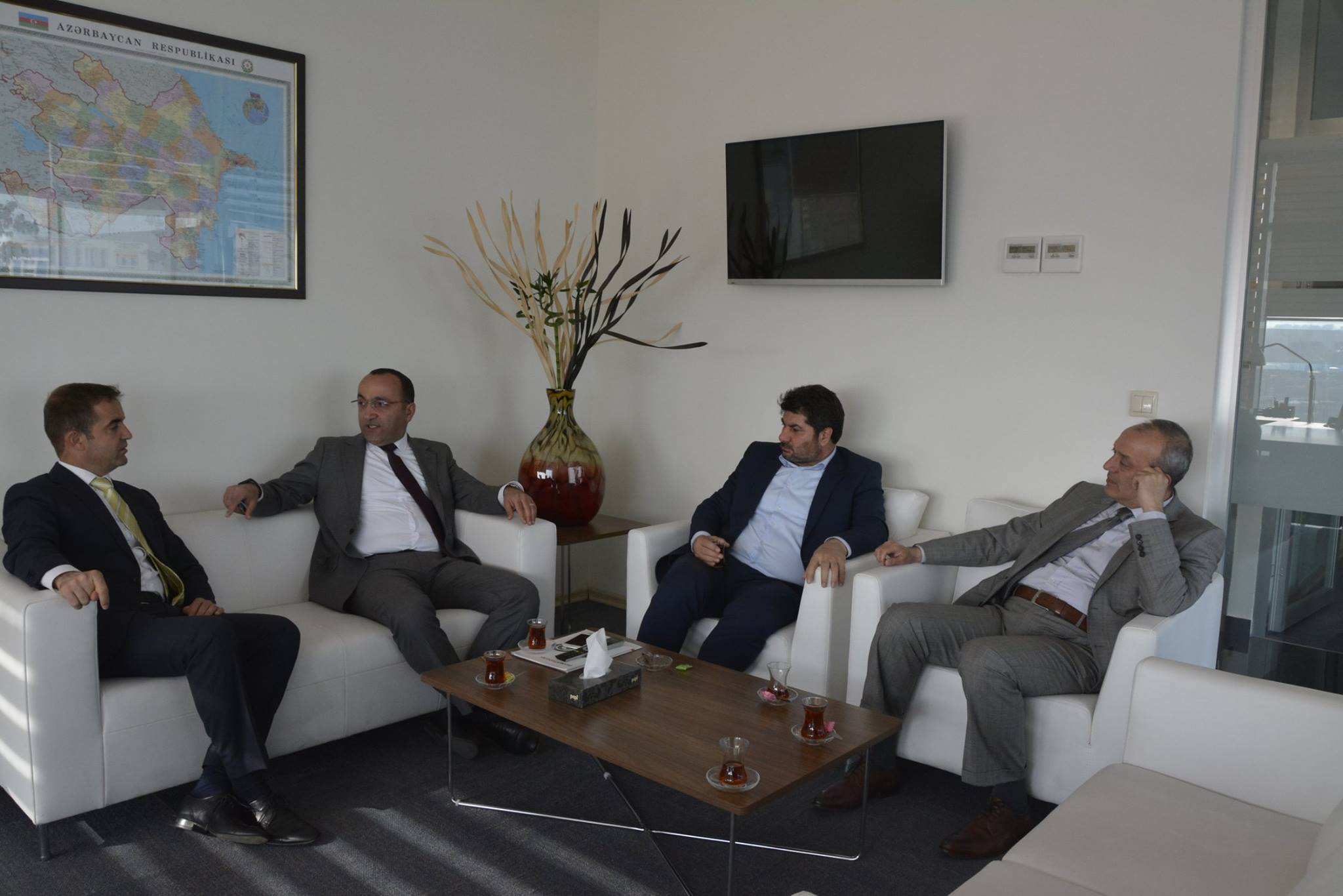 "KoçSistem Azəbaycan MMC" –nin rəhbərləri Serdar Çelik və Fırat Sağlıkla görüş