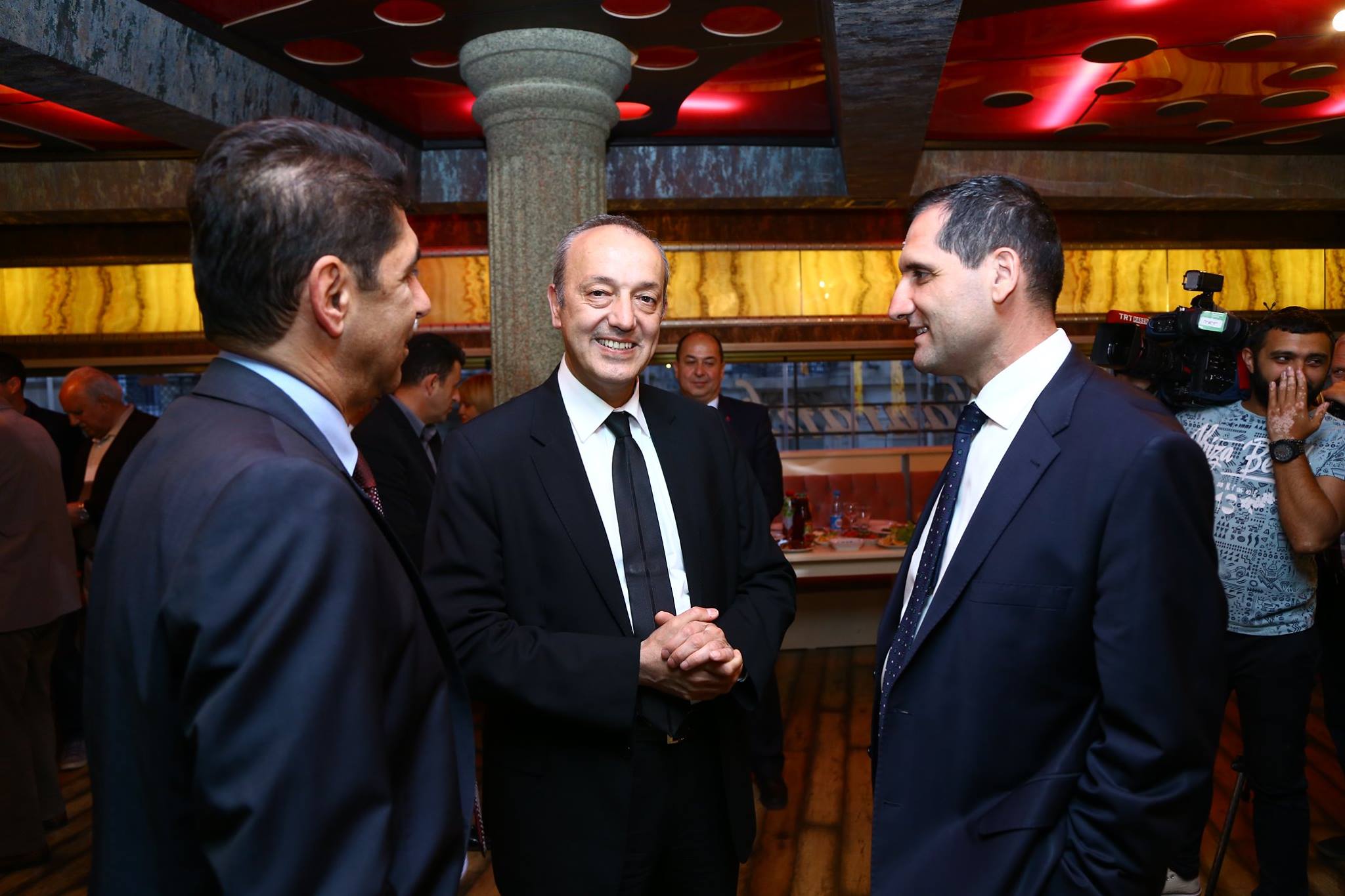 TÜİB təşkil etdiyi İftar süfrəsində üzvlərini bir araya toplayıb