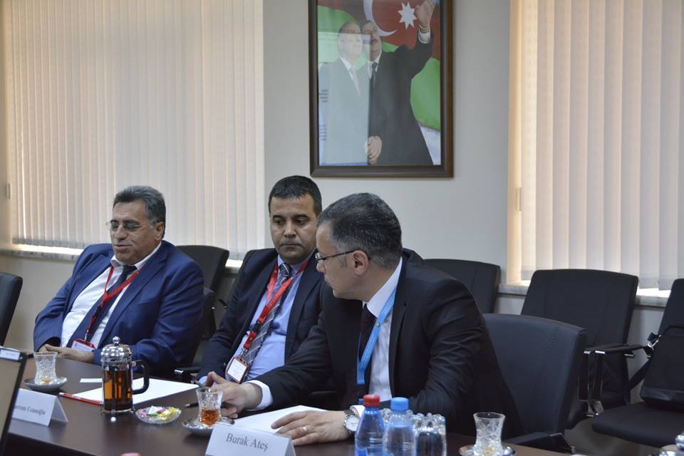 “İqtisadi İslahatların Təhlili və Kommunikasiya Mərkəzinin” icraçı direktoru Vüsal Qasımlı ilə görüş