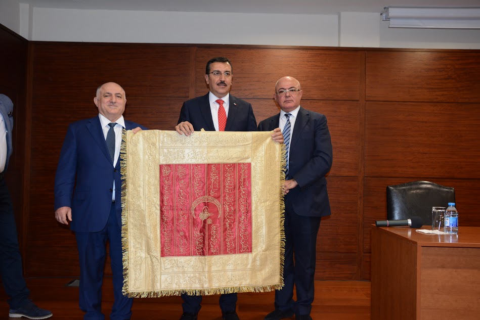 DGK sədri türkiyəli sahibkarlara Azərbaycanda birgə istehsalın yaradılmasının üstünlüyünü açıqlayıb