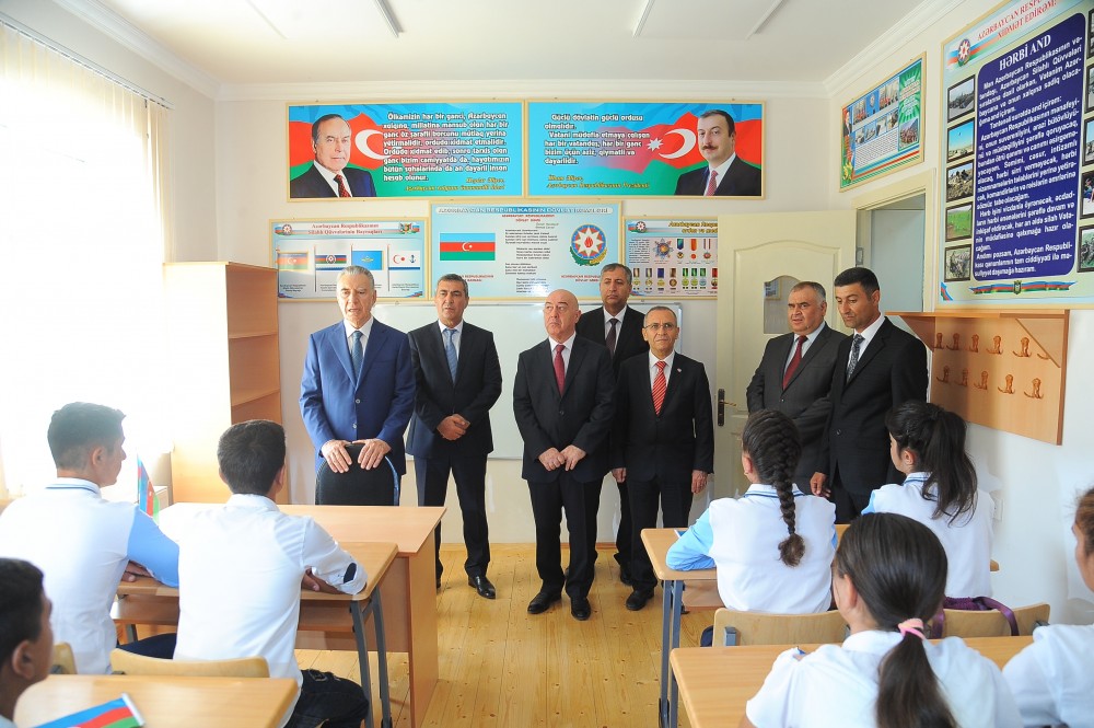 Cocuq Mərcanlı: İşğaldan azad olunmuş qəsəbədə ilk dərs günü