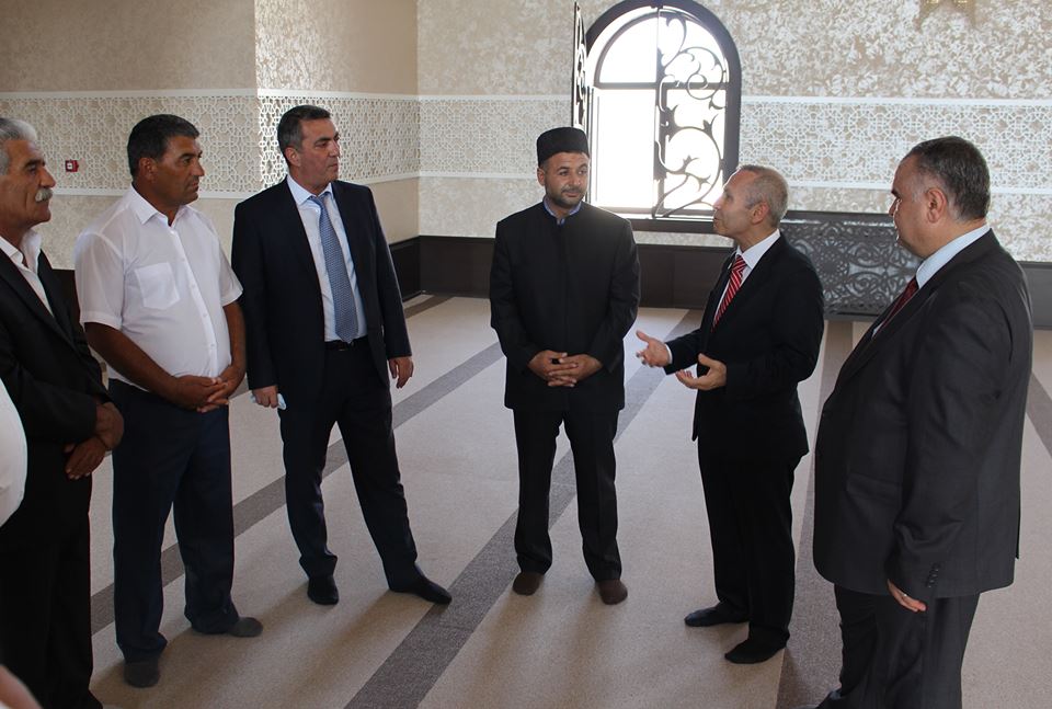 TÜİB rəhbəri Cocuq Mərcanlıda məscidi ziyarət etdi-FOTOLAR