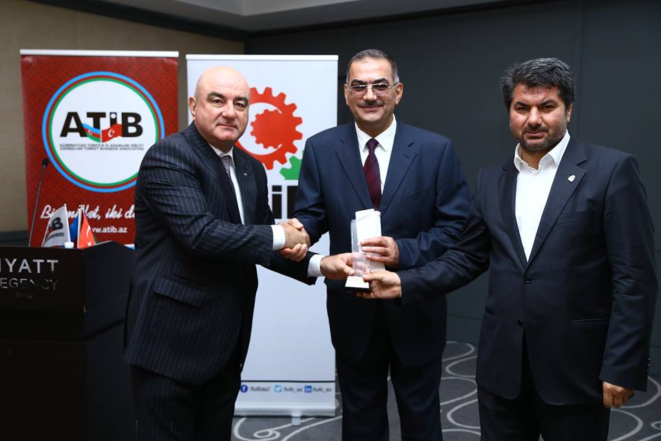  “Miqrasiyanın iş adamları arasında mühüm rolu ” mövzusunda işgüzar nahar