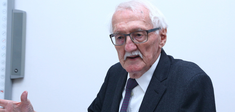 Tanınmış ordinarius-professor,arxeoloq Harald Hauptmann 82 yaşında dünyasını dəyişib