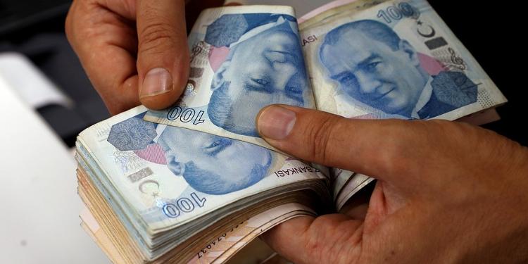 Türkiyədə dollar ucuzlaşıb - MƏZƏNNƏ