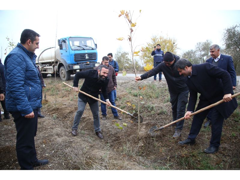 Deportasiya qurbanları yad edildilər