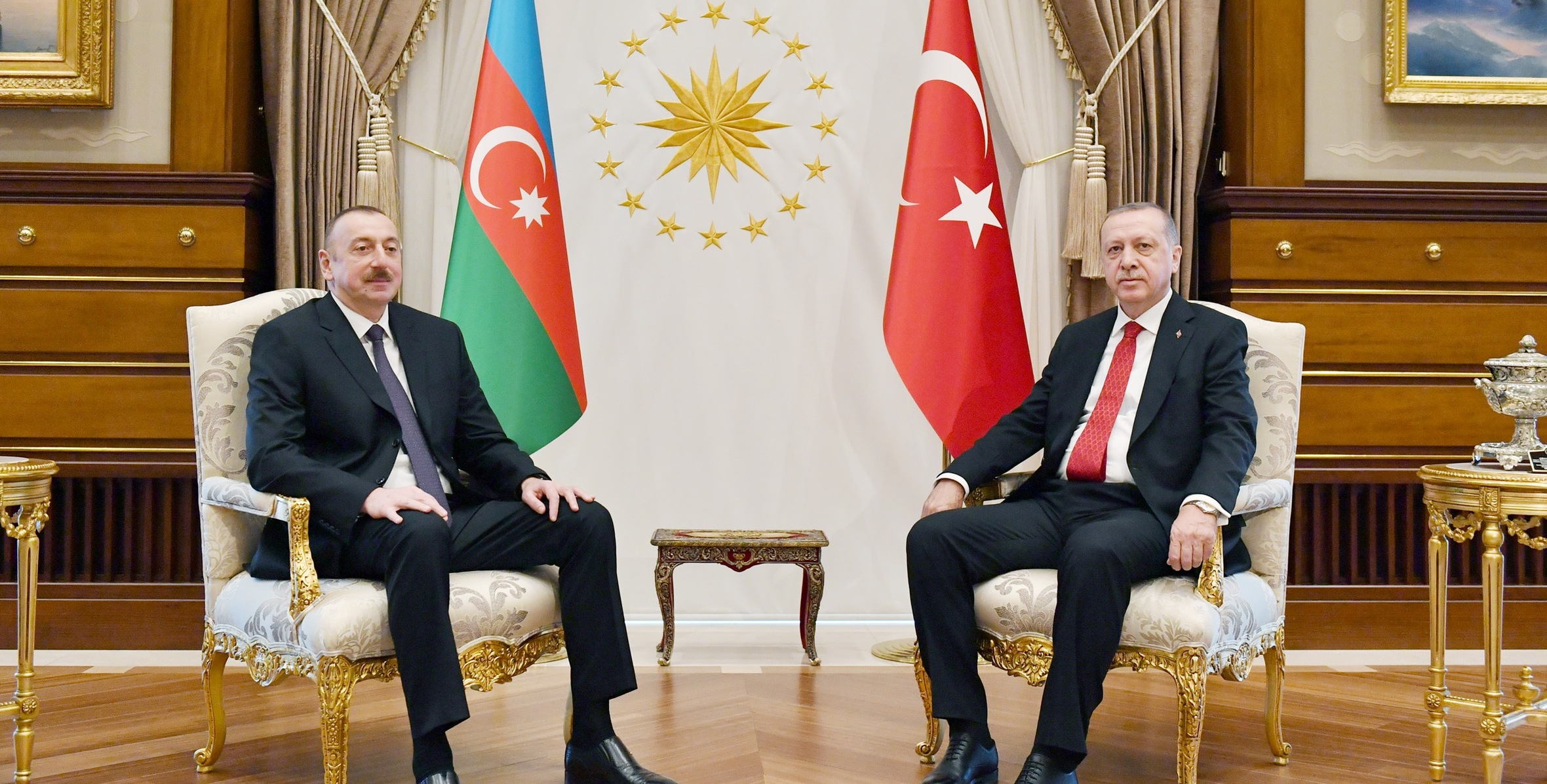 Türkiyə prezidenti Rəcəb Tayyib Ərdoğan İlham Əliyevi - TƏBRİK EDİB