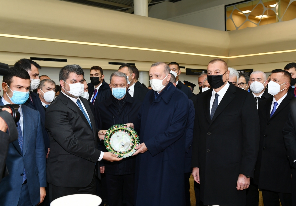 Füzuli Beynəlxalq Hava Limanının açılış mərasimində Cocuq Mərcanlı Suvenir İstehsalı Müəssisəsinin tanıtımı