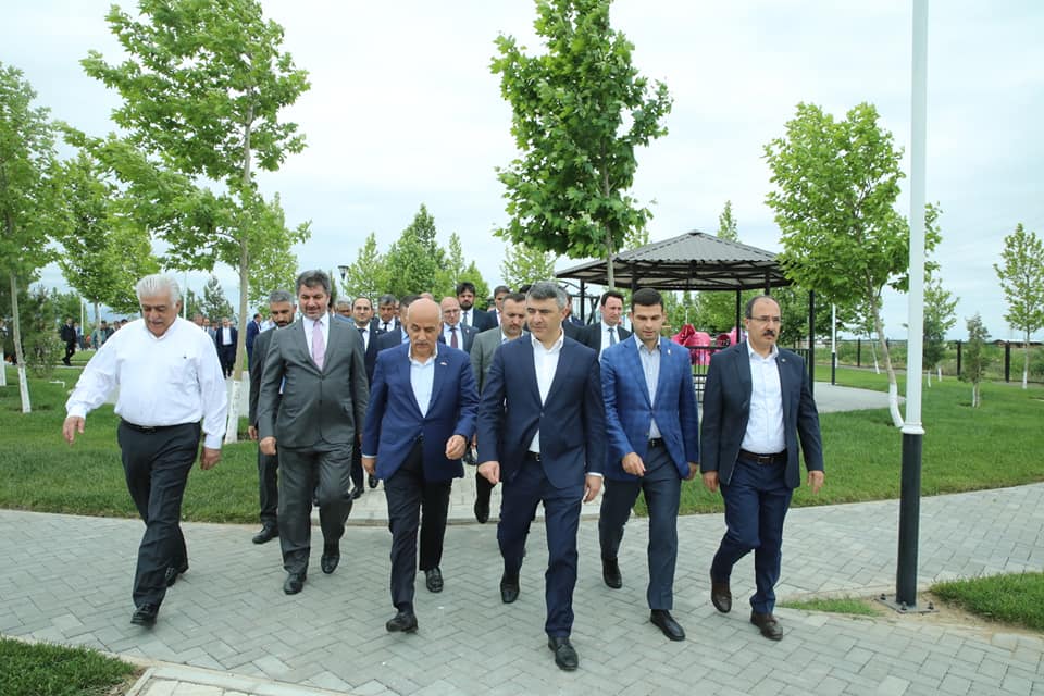 Türkiyə Respublikasının Kənd təsərrüfatı və meşəçilik naziri Vahid Kirişçi və Azərbaycanın Kənd təsərrüfatı naziri İnam Kərimov Cəbrayıl rayonunun Cocuq Mərcanlıda