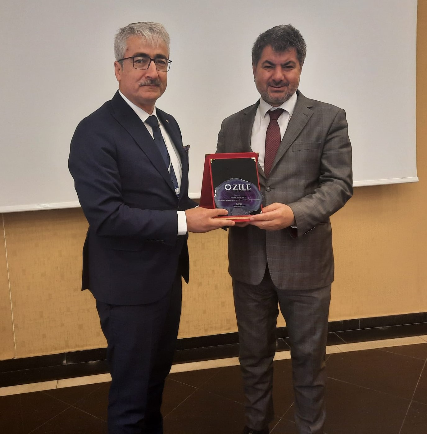 Tokat - Zile Ticarət və Sənaye Palatasının sədri və üzvləri TÜİB-də