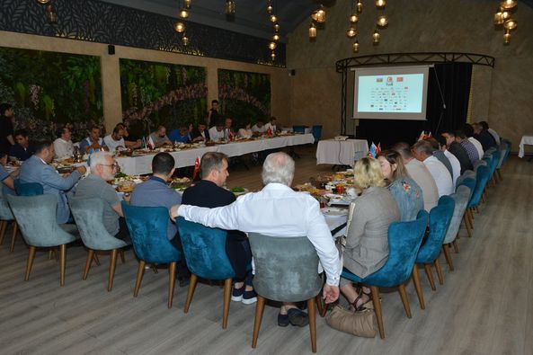 TÜİB İşgüzar Səhər Yeməyi”