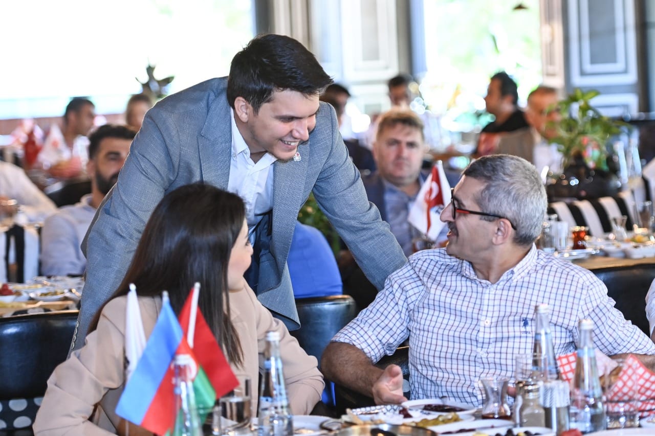 TÜİB-in «İşgüzar səhər yeməyi» tədbiri keçirilib