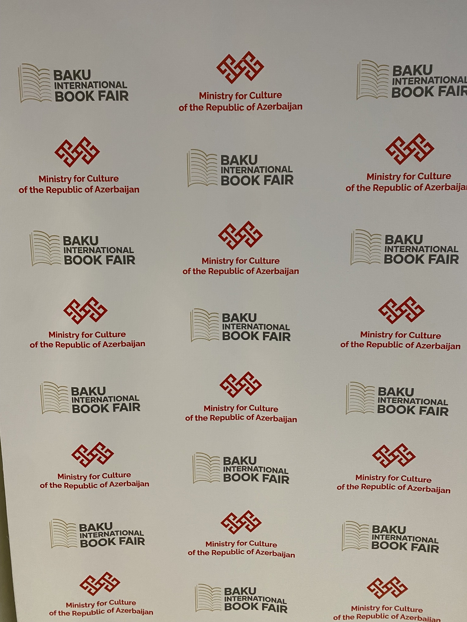 TÜİB üzvü Caspian Event Organisers LLC şirkətinin təşkilatçılığı ilə Oktyabrın 5-dən 9-a qədər paytaxtda 8-ci Bakı Beynəlxalq Kitab Sərgisi - “Baku International Book Fair 2022” keçirilir.