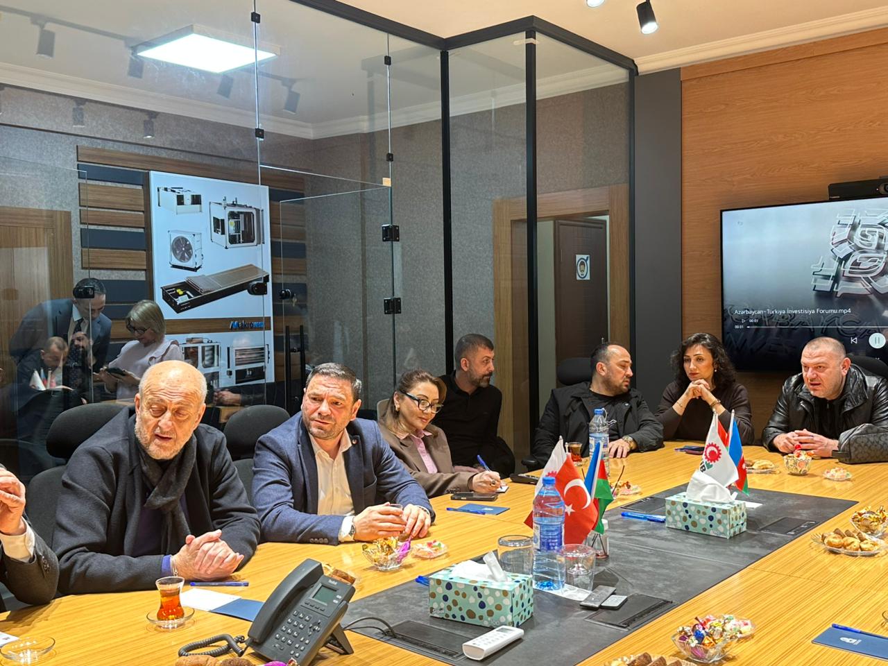 Trabzon Ticarət və Sənaye Odasının nümayəndə heyəti TÜİB-də olub.